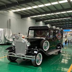 Vintage Classic Car-style Luxurious Funeral Hearse for Transporting Coffins, Guiding Departed Souls and Funeral Processions - Product Image 5
