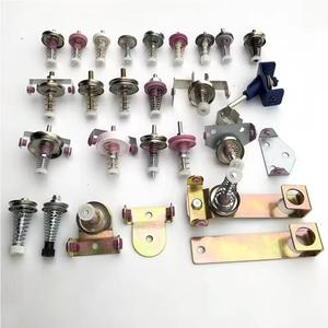 Ensemble de tension de ressort de type différent pour pièces de rechange de machine textile à tricoter circulaire - Product Image 6