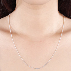 Collar de <span class=keywords><strong>Cadena</strong></span> de Serpiente Minimalista de 1.2mm de Gran Venta Bañado en <span class=keywords><strong>Plata</strong></span> y Cobre Gargantilla de Mariposa <span class=keywords><strong>Cadena</strong></span> Sencilla de Moda para Hombres y Mujeres - Product Image 5