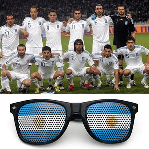 Occhiali da Sole Quadrati UV400 per Tifosi di Calcio Mondiale 2026, Montatura Completa Unisex, Stampa Personalizzata per Regno Unito, Francia, Italia - Product Image 4
