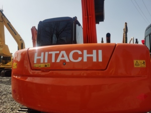 Hitachi 7 Tons Crawler Mini Excavadora Marca Rendimiento Estable y Eficiente con Motor de Núcleo y Componentes del Motor - Product Image 5