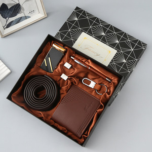 Set de <span class=keywords><strong>Regalo</strong></span> de Lujo para Hombre con Logotipo Personalizado 2026: Reloj, Cinturón, Cartera, Gafas de Sol, Llavero y Caja Premium para <span class=keywords><strong>Padre</strong></span> o Esposo en su Cumpleaños - Product Image 1