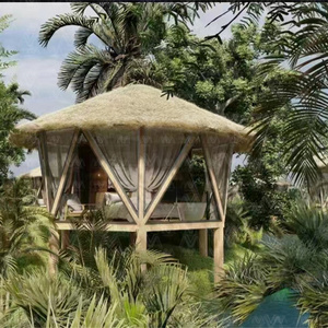 Toiture en paille artificielle isolante pour maison d'hôtes décorative en zone touristique - Product Image 2