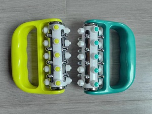 Juego de rodillos de masaje con ventosas corporales de silicona anticelulítica al por mayor para aplicación en piernas y pies - Product Image 3