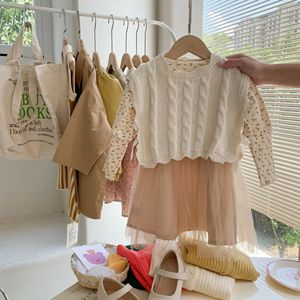 2025 otoño e invierno nuevas chicas coreanas Mori <span class=keywords><strong>Chaleco</strong></span> <span class=keywords><strong>de</strong></span> punto <span class=keywords><strong>de</strong></span> encaje estilo Casual <span class=keywords><strong>chaleco</strong></span> <span class=keywords><strong>de</strong></span> <span class=keywords><strong>lana</strong></span> <span class=keywords><strong>para</strong></span> niños <span class=keywords><strong>Chaleco</strong></span> <span class=keywords><strong>de</strong></span> bebé - Product Image 4