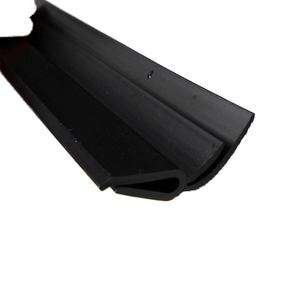 Bande d'étanchéité universelle pour seuil inférieur <span class=keywords><strong>de</strong></span> <span class=keywords><strong>porte</strong></span> <span class=keywords><strong>de</strong></span> <span class=keywords><strong>garage</strong></span> en caoutchouc résistant aux intempéries bricolage remplacement du dénudage - Product Image 2