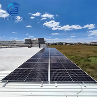 Systèmes de montage de panneaux solaires sur le toit Installation simple PV photovoltaïque sur le toit Zn-Mg-Al et support en alliage d'aluminium