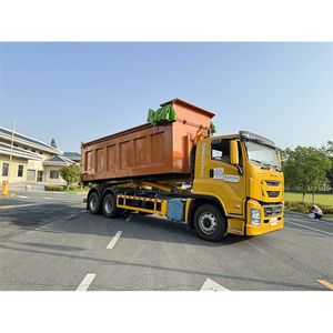 Camion compacteur à benne basculante ISUZU GIGA, camion à ordures à bras hydraulique, benne basculante 20 tonnes, système de levage par crochet - Product Image 6