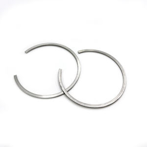 Op Maat Gemaakte Platte Stalen Draadhouder Veerzuigerveer Voor Auto-Onderdelen - Product Image 1