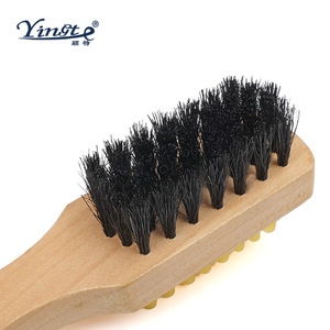 Cepillo de madera maciza Yinste de doble cara con cerdas de cerdo y goma para limpiar y cuidar el cuero y el gamuza. - Product Image 4