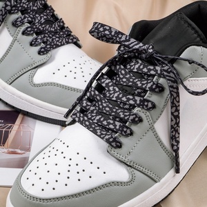Olian <span class=keywords><strong>Original</strong></span> AJ1AF1 Lacets de chaussures 8mm Polyester plat avec motifs d'animaux imprimés Qualité supérieure Léopard Zèbre Serpent Design - Product Image 4