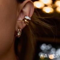 Boucles d'oreilles en vrac en acier inoxydable 316L plaqué or PVD 18 carats avec zircone cubique multicolore, clous d'oreilles délicats pour femmes, bijoux de mode