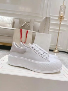 White fashionable thick-soled <b>canvas</b> shoes, trendy and luxurious casual shoes, breathable and slip-resistant walking shoes - Product Image 3