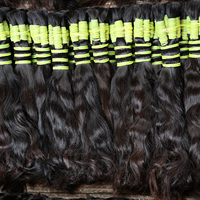 Toupet pour homme en cheveux indiens bruts, couleur brun naturel, cheveux ondulés et lisses