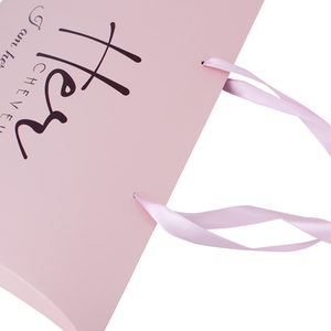 Custom <strong>Cheap</strong> LOGO Printed Cosmetic Bundle Wigs Paper <strong>Pillow</strong> Box Packaging for Hair Extensions With Handle - Product Image 4