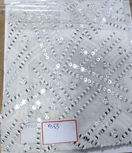 Tissu de broderie de 38 à 40 pouces de largeur de tissu de séquence de concepteur pour le tissu polyvalent d'organza - Product Image 2