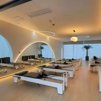 Máquina de Pilates 3 en 1, Reformer para Uso Doméstico y Comercial, Estructura de Madera, Equipo de Entrenamiento de Yoga y Fitness, Proveedores al por Mayor para Estudios