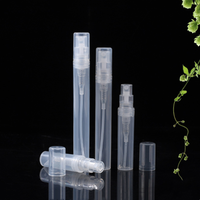 Mini vaporisateur de parfum portable de voyage à brume fine 2ml 3ml 4ml 5ml flacon pulvérisateur en plastique transparent noir blanc à sertir