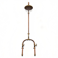 Robinet de douche extérieur mural artisanal en cuivre et laiton, finition patine naturelle brossée, style antique, avec tuyau apparent, double poignée, jet pluie