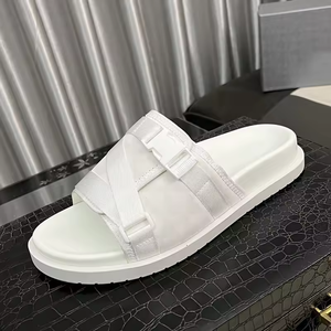 Sandalias de Cuero PU de Alta Calidad para Hombre, Talla Grande, Antideslizantes, Cómodas, Diseño Casual de Moda 2026 - Product Image 4