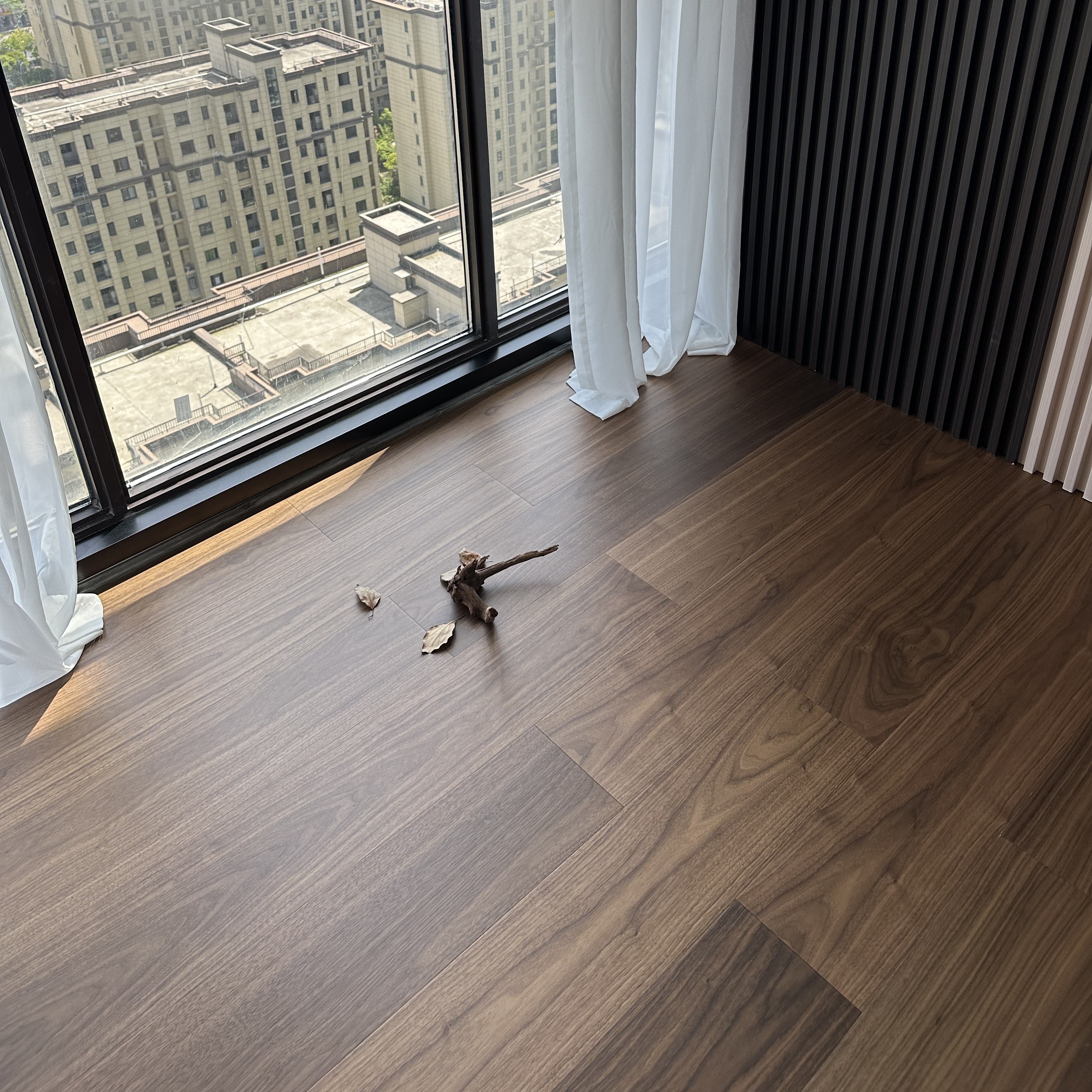 G20 (0.6 veneer) black walnut flat