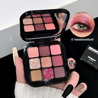 Palette de fards à paupières neuf couleurs, texture soyeuse et fine, illuminatrice, maquillage végétalien, hautement pigmentée