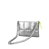 Sac à bandoulière matelassé en cuir argenté brillant pour maquillage, sac fourre-tout souple avec fermeture éclair pour ordinateur portable de 13-14 pouces