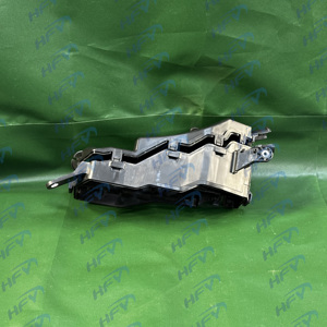 Nueva carcasa <span class=keywords><strong>de</strong></span> <span class=keywords><strong>caja</strong></span> <span class=keywords><strong>de</strong></span> <span class=keywords><strong>fusibles</strong></span> <span class=keywords><strong>de</strong></span> relé 82663-33230 82740-33090 para TOYOTA para CAMRY - Product Image 5