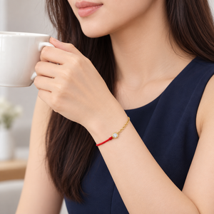 สร้อยข้อมือเพทายสีแดง สายสแตนเลสชุบทอง 14K ดีไซน์ครึ่งโซ่พร้อมหินกลมใส - Product Image 4