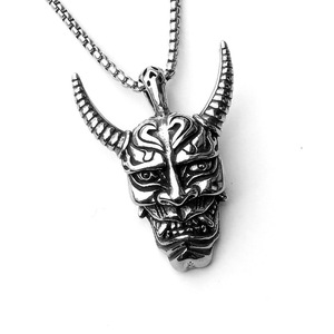 Collar con colgante de Cruz vintage con cadena de caja de acero inoxidable Estilo clásico Chapado en plata Charm Jewelry - Product Image 1