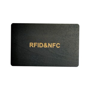 Carte NFC en bois 85x54x1,3 mm, design clé de chambre d'hôtel, logo personnalisé disponible - Product Image 3