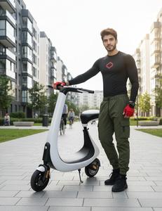 Scooter Eléctrico de Moda de Alta Calidad para Uso en Exteriores, el Más Vendido, para Niños, para la Interacción y el Entretenimiento Familiar - Product Image 1