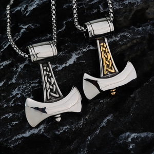 Collier pendentif marteau de Thor en acier inoxydable, bijou asymétrique pour homme, design géométrique, breloque chaîne - Product Image 1