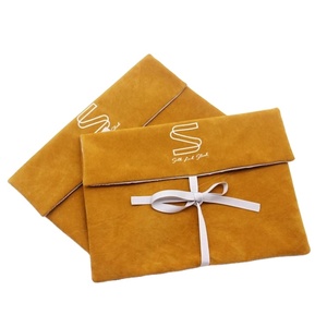 Pochette Cadeau Luxe Personnalisée Réutilisable et Recyclable avec Cordon de Serrage et Logo Sérigraphié pour Emballage de Foulards en Soie, Bijoux et Sacs à Main - Product Image 1