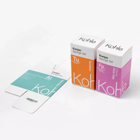 Boîtes cadeaux en carton ondulé en gros petit emballage cosmétique en carton blanc pliant logo personnalisé pour gaufrage de supermarché d'exposition