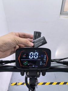 Repuestos para Patinetes Eléctricos: Pantalla Central con NFC y Configuración de Aplicaciones Liviae Changzhou Liya - Product Image 4