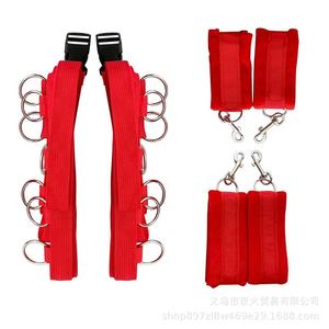 Nouvelles sangles de lit avec plusieurs boucles pour le bondage et le BDSM érotique, outils de retenue réglables pour les mains et les pieds. - Product Image 5