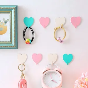 Ganchos de Pared en Forma de Corazón, Rosados, Decorativos, para Colgar Llaves, Abrigos y Sombreros, Autoadhesivos, para Decoración del Hogar y Bodas - Product Image 4