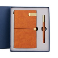 Ensemble cadeau de carnet en cuir A6 de simplicité moderne, logo, fournitures scolaires créatives, stylo en bois de santal, ensemble cadeau