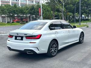 Auto Usata in Vendita 2022 BMW Serie 3 320Li 2.0T Pacchetto M Sport Benzina Prodotta in Cina Economica Vernice Originale Nessun Incidente - Product Image 4