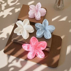 Pinza de Pelo Grande de Acetato con Diseño Floral de Mármol y Plumeria, Elegante Pinza de Tiburón para Mujer, Accesorios para Peinado - Product Image 1