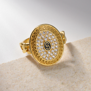 Bijou d'engagement personnalisable en cuivre plaqué or 18 carats avec zircon, gravé et poli, style antique populaire, pour femme, vente en gros - Product Image 5