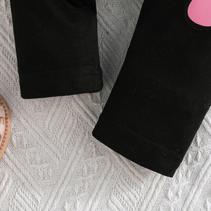 ชุดเซ็ตสองชิ้นสำหรับเด็กผู้หญิง ดีไซน์สวยเก๋ สไตล์ลำลองสำหรับฤดูร้อน ลายดอกไม้ พิมพ์ลายบนเสื้อและชุดเดรสสายเดี่ยว สำหรับเด็กอายุ 6 เดือน - 3 ปี - Product Image 6