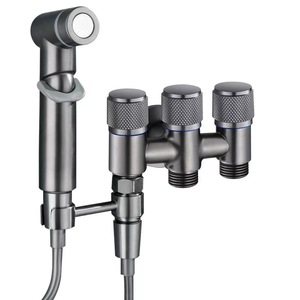 Трехходовой угловой клапан для ванной комнаты - Product Image 1