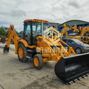 Retroexcavadora 4x4 JCB 3CX 4CX 2023 Fabricada en el Reino Unido, Cargadora de Ruedas Usada con Motor Perkins, Carga Nominal de 7 Toneladas, 1 Año de Garantía - Product Image 1