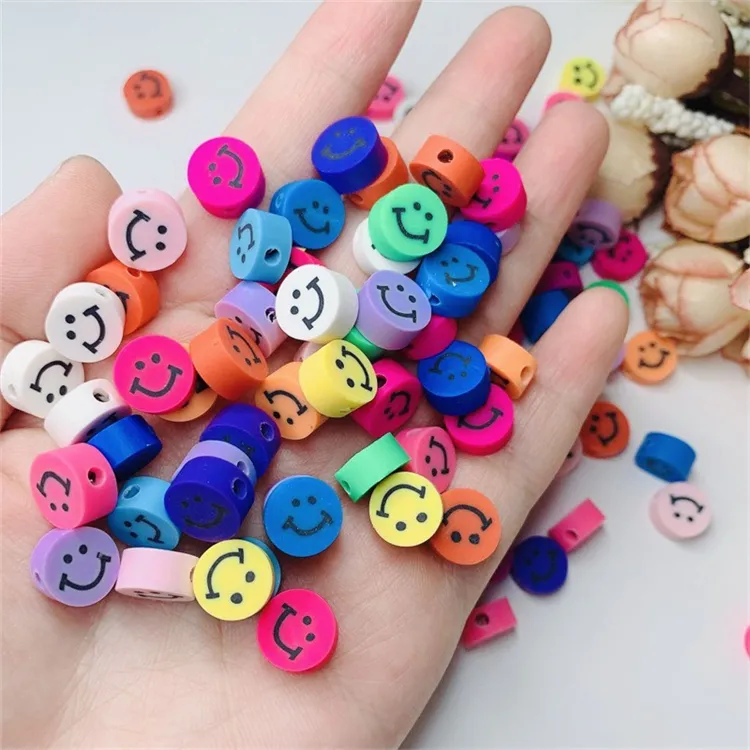 Miçangas artesanais de joias, venda quente de joias feitas à mão sorriso rosto polímero argila miçangas 4mm
