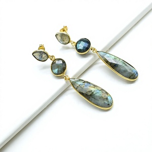 Boucles d'oreilles pendantes en argent 925 plaqué or 18 carats avec labradorite, forme goutte d'eau, serti clos, style bohème, bijoux pour femme au quotidien - Product Image 1