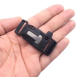 Bracelet <span class=keywords><strong>de</strong></span> <span class=keywords><strong>survie</strong></span> en paracorde avec boucle latérale <span class=keywords><strong>de</strong></span> 6,2 cm, sifflet, boussole, grattoir, pour le camping en plein air, <span class=keywords><strong>sac</strong></span> <span class=keywords><strong>à</strong></span> <span class=keywords><strong>dos</strong></span> - Product Image 5