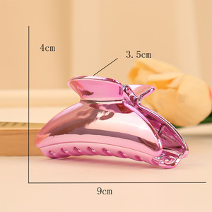 Vente en gros de pinces à cheveux métalliques de 9 cm, couleur métallique, style coréen, grande pince à cheveux en plastique pour un usage quotidien - Product Image 2