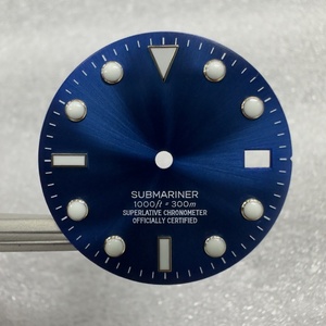 Esfera de Reloj Azul Estilo NH35-36 en Oferta |   Rostro Luminoso Personalizado con Texto de 1000 pies = 300 m |   Fabricante de Esferas de Reloj para Buceo OEM - Product Image 4